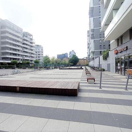 Labo Apartment Bliska Wola - Parking, Klimatyzacja Varşovia Exterior foto